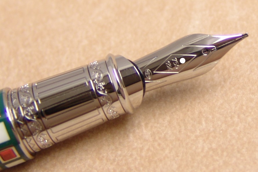 STDupontLimitedEditionMediciFountainPen_K